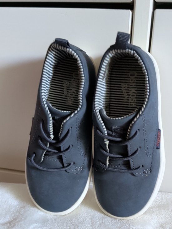 OshKosh B'gosh Other - OshKosh B'gosh Navy and White Kids Lace-Up Sneakers